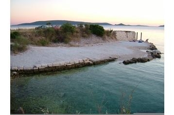 Хорватiя Privát Okrug Donji, Екстер'єр